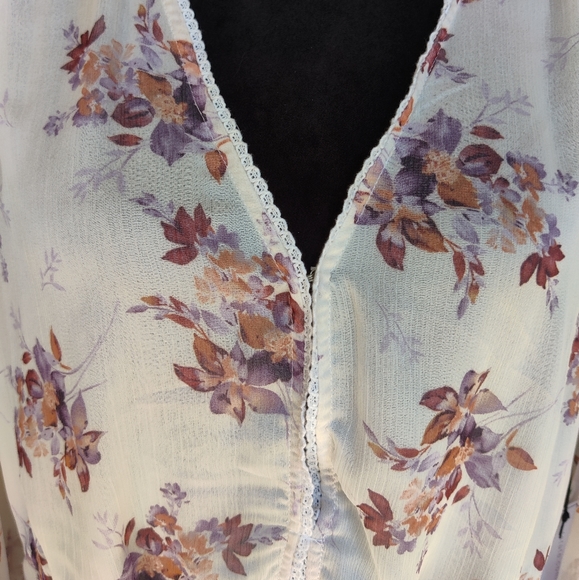 1 State 🤍 NEW Heritage Bloom floral print peplum blouse - Picture 2 of 11